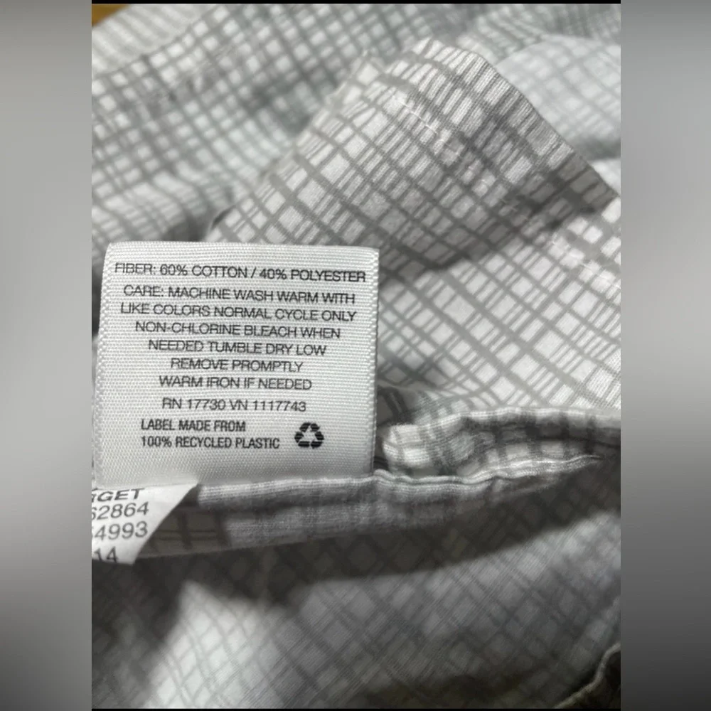 Target Room Essentials Queen Flat Sheet Gray and White Print Neutral Minimalist